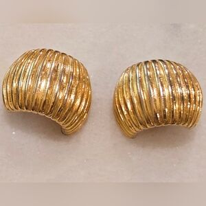 Givenchy New York Paris Gold Tone Clip Earrings Vintage RARE find